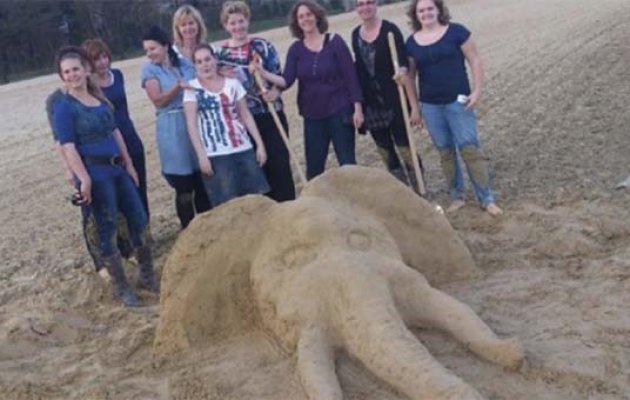 kijkduin zandsculpturen bedrijfsuitje